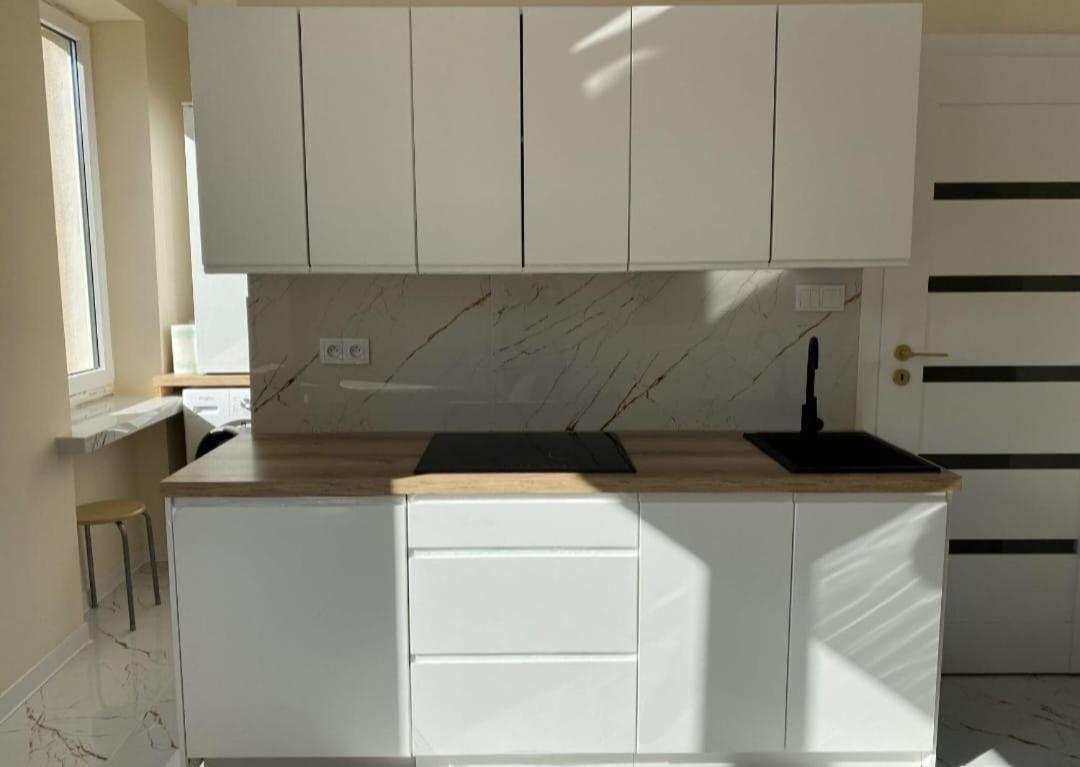 Nowe Luksusowe Apartamenty Manufaktura-Prywatny Na Wylacznosc-Wanna-Zamykany Ogrodzony Parking, Blok,Niskie Pietro-Cisza I Spokoj Лодзь Экстерьер фото